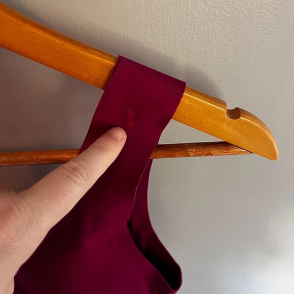 Knix padded tank Maroon Size Small - Picture 7 of 7